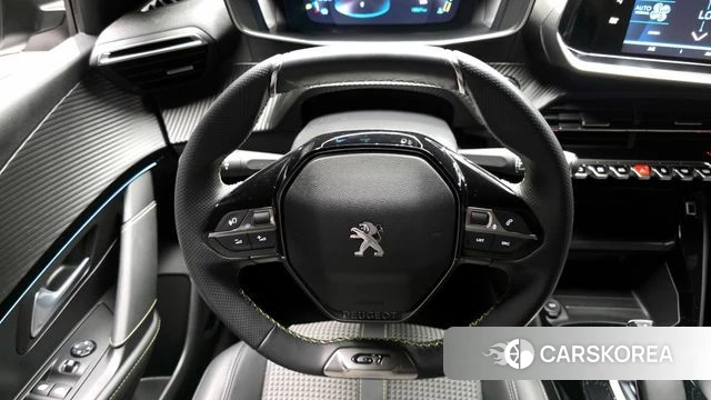 Peugeot e-208 second Generation 2021 Белый из Кореи, фото 4