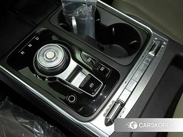 Kia The New Carnival 4th Generation 2024 Черный из Кореи, фото 4