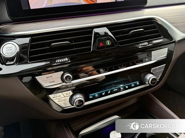 BMW 6 Series GT (G32) 2023 Серый из Кореи, фото 4