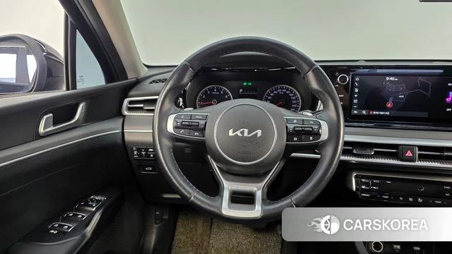 Kia K5 3rd generation 2022 Черный из Кореи, фото 4