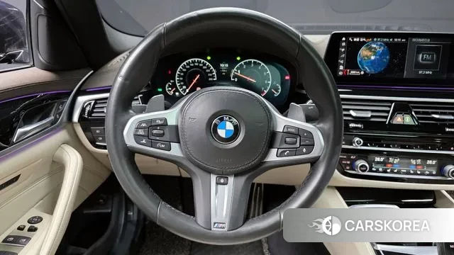 BMW 5 Series (G30) 2019 Черный из Кореи, фото 4