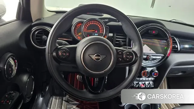 Mini Cooper 2020 Черный из Кореи, фото 4