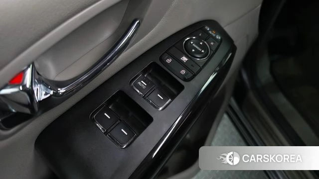 Kia The New Carnival 2018 Серый из Кореи, фото 4