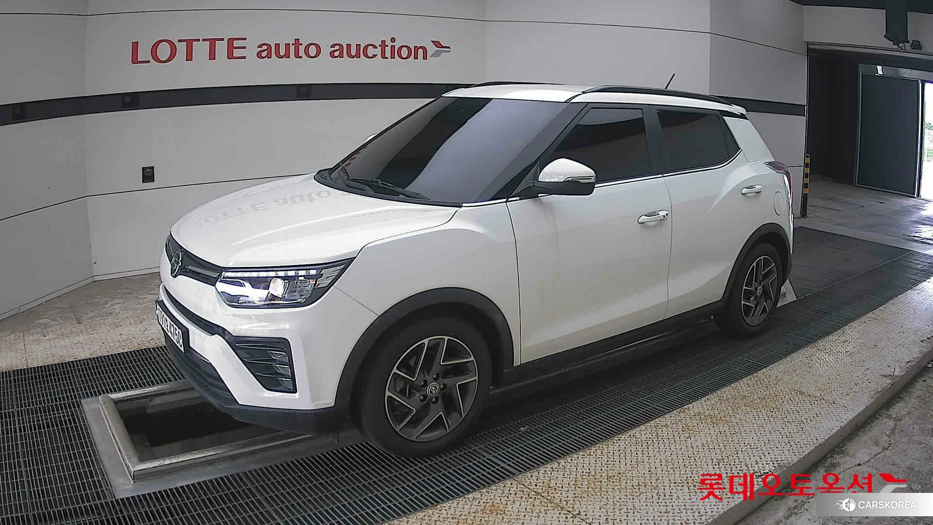 SsangYong Tivoli 2022 Grand White из Кореи, фото 4