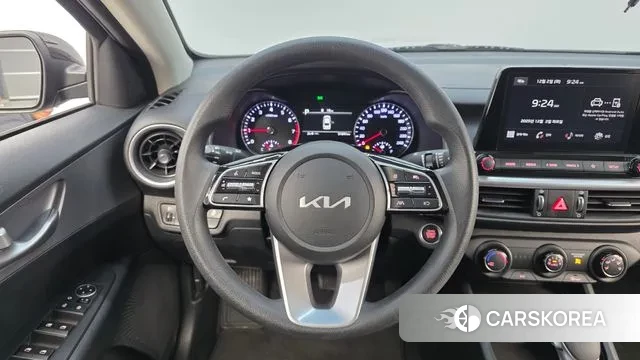 Kia The New K3 2nd generation 2023 Черный из Кореи, фото 4