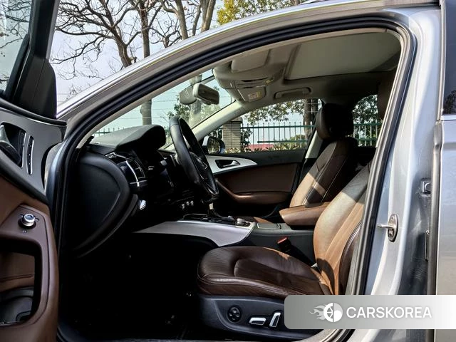 Audi A6 (import) 2018 Серебристо-серый из Китая, фото 4