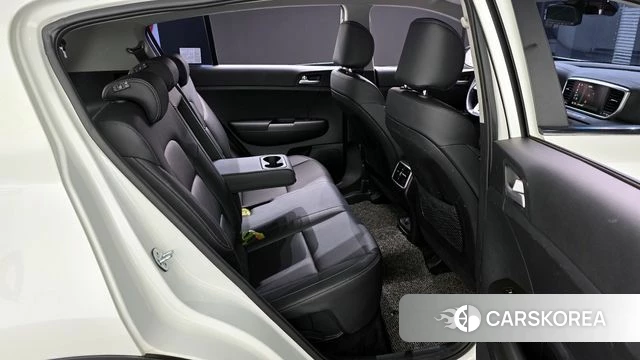 Kia Sportage The Bold 2021 Белый из Кореи, фото 4