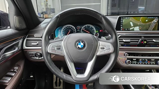 BMW 7 Series (G11) 2018 Черный из Кореи, фото 4