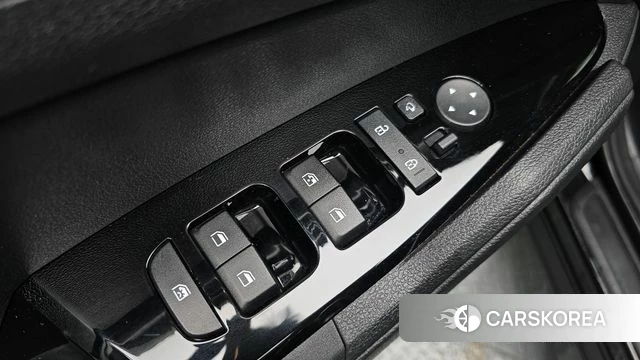 Kia Sportage 5th Generation 2023 Черный из Кореи, фото 4