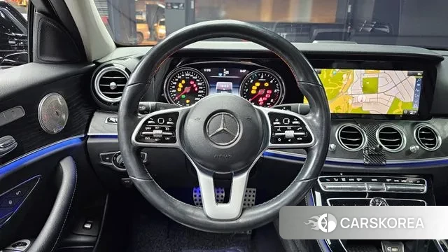 Mercedes-Benz E-Class W213 2019 Черный из Кореи, фото 4