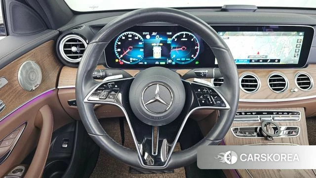 Mercedes-Benz E-Class W213 2023 Белый из Кореи, фото 4
