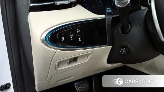 Genesis GV70 2023 Белый из Кореи, фото 4