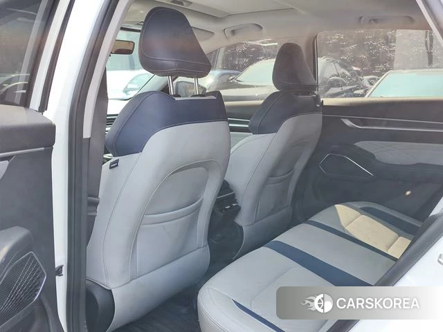 Geely Automobile Emgrand 2021 Белый из Китая, фото 4