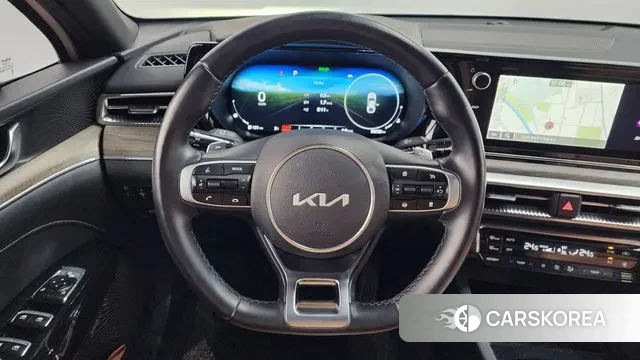 Kia K5 3rd generation 2022 Белый из Кореи, фото 4