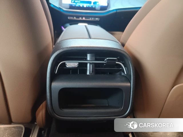 Mercedes-Benz E-Class W214 2026 Белый из Кореи, фото 4
