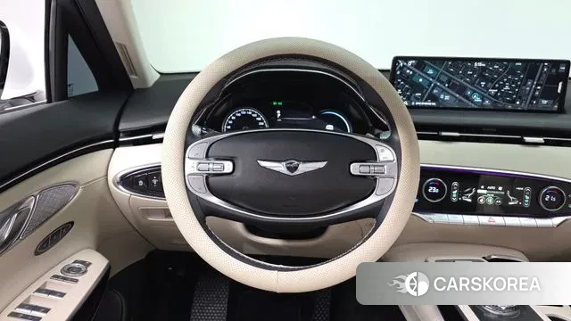 Genesis GV70 2023 Белый из Кореи, фото 4