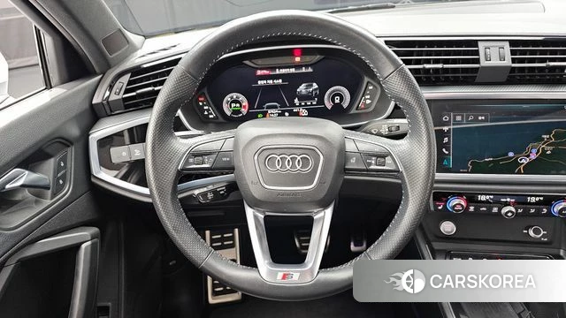 Audi Q3 (F3) 2020 Белый из Кореи, фото 4