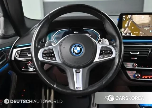 BMW 5 Series (G30) 2022 Серебряный из Кореи, фото 4