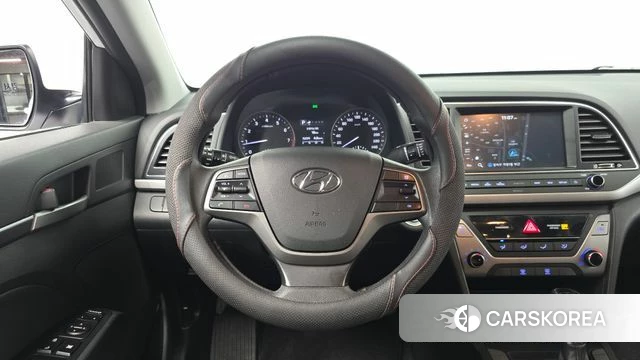 Hyundai Avante AD 2018 Белый из Кореи, фото 4