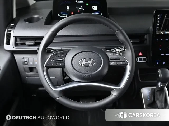 Hyundai Staria 2025 Черный из Кореи, фото 4