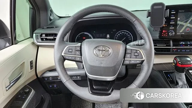 Toyota Sienna 4th Generation 2023 Белый из Кореи, фото 4