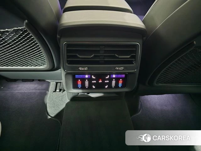 Audi Q7 (4M) 2025 Черный из Кореи, фото 4