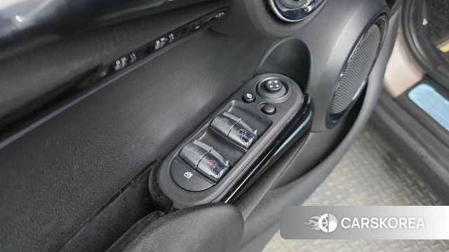 Mini Cooper 2021 Серебристо-серый из Кореи, фото 4