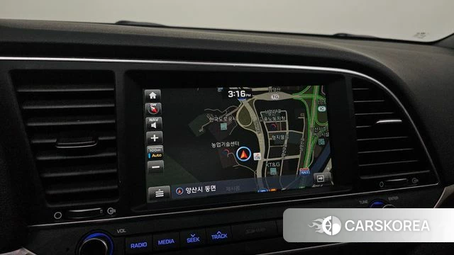 Hyundai Avante AD 2018 Белый из Кореи, фото 4