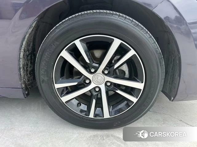Honda Civic 2023 Фиолетовый из Китая, фото 4