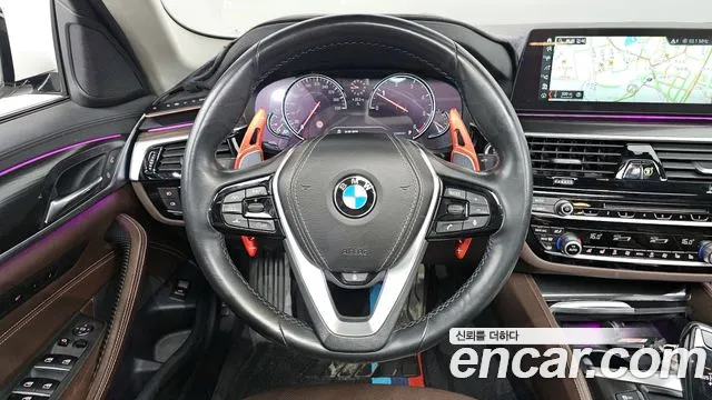 BMW 5 Series (G30) 2018 Белый из Кореи, фото 4