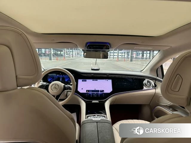 Mercedes-Benz EQS 2023 Белый из Китая, фото 4