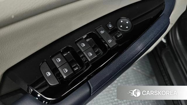 Kia Sportage 5th Generation 2022 Черный из Кореи, фото 4