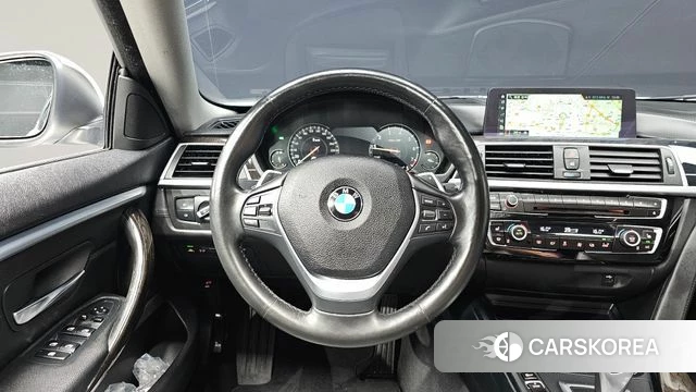 BMW 4 Series (F32) 2018 Белый из Кореи, фото 4