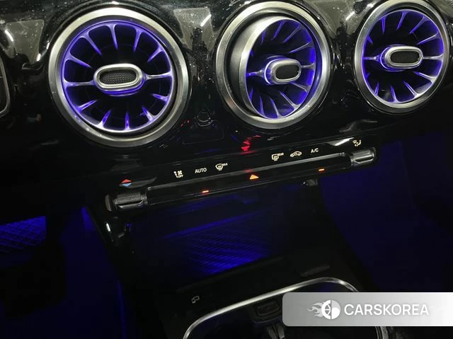 Mercedes-Benz A-Class W177 2021 Белый из Кореи, фото 4