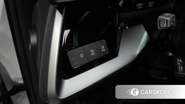 Audi A3 (8Y) 2022 Белый из Кореи, фото 4