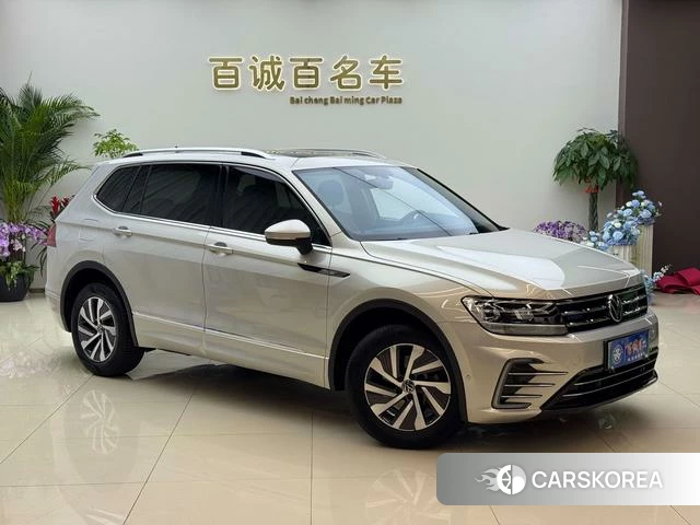 Volkswagen Tiguan L PHEV 2021 Шампань из Китая, фото 4