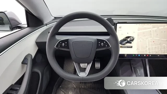 Tesla Model 3 2024 Серый из Кореи, фото 4