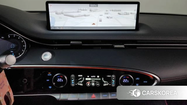 Genesis GV70 2024 Черный из Кореи, фото 4