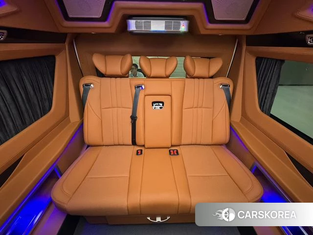 Toyota Hiace 2026 Черный из Китая, фото 4