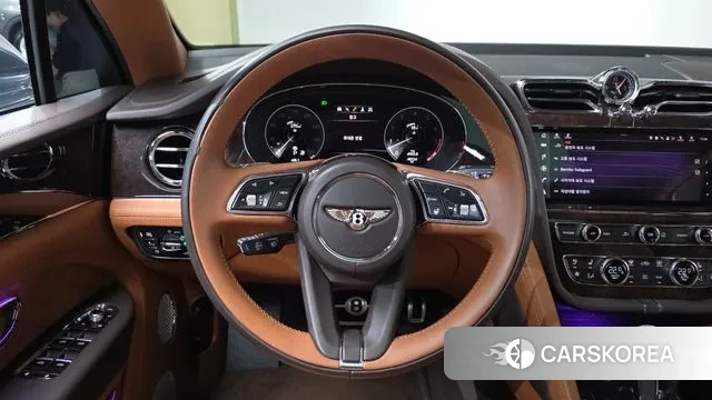 Bentley Bentayga 2021 Серый из Кореи, фото 4