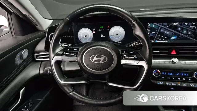 Hyundai The New Avante (CN7) 2023 Белый из Кореи, фото 4