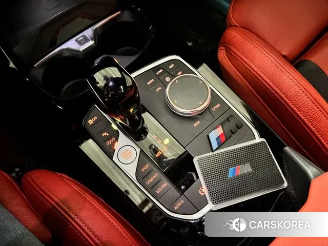 BMW 1 Series (F40) 2022 Черный из Кореи, фото 4