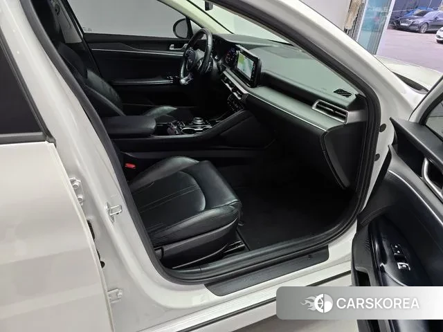 Kia K5 3rd generation 2022 Белый из Кореи, фото 4