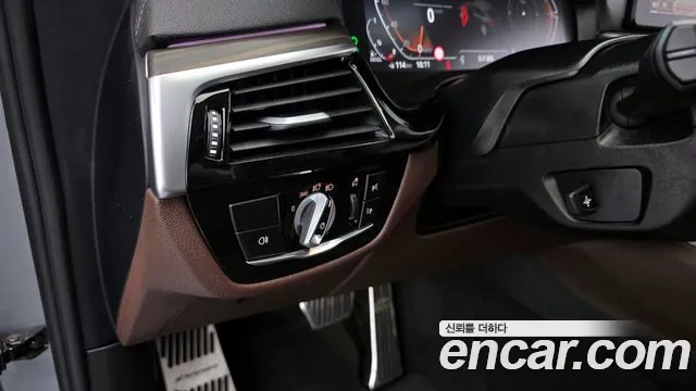 BMW 6 Series GT (G32) 2023 Серый из Кореи, фото 4