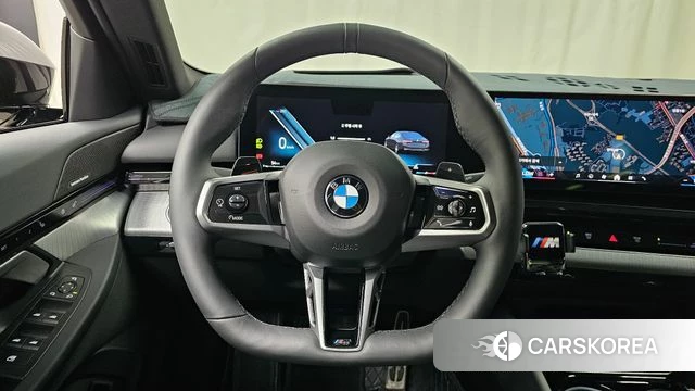 BMW 5 Series (G60) 2024 Серый из Кореи, фото 4