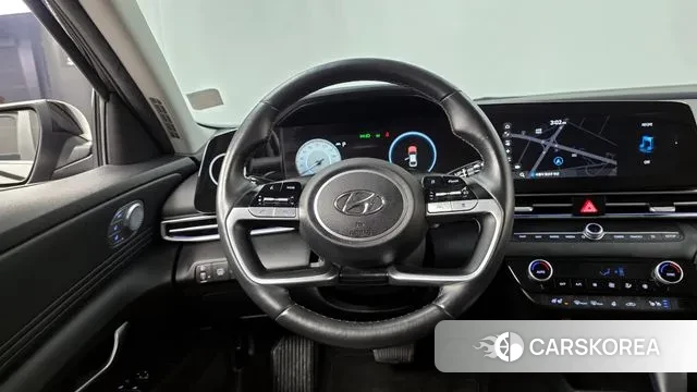 Hyundai Avante Hybrid (CN7) 2022 Черный из Кореи, фото 4