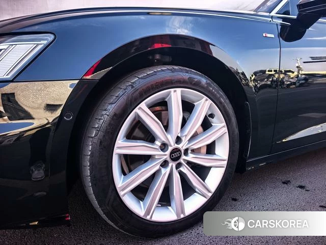 Audi A6L 2024 Черный из Китая, фото 4