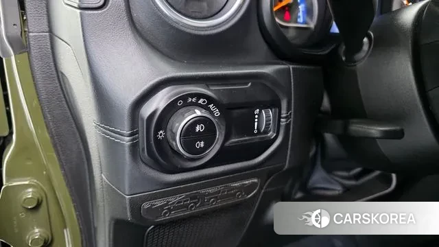 Jeep Wrangler (JL) 2024 Зеленый из Кореи, фото 4