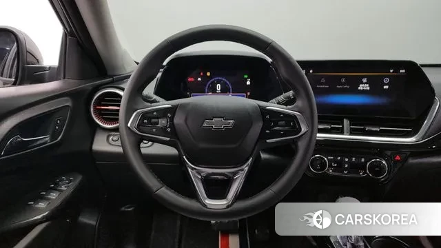 Chevrolet (GM Daewoo) Trax Crossover 2024 Черный из Кореи, фото 4