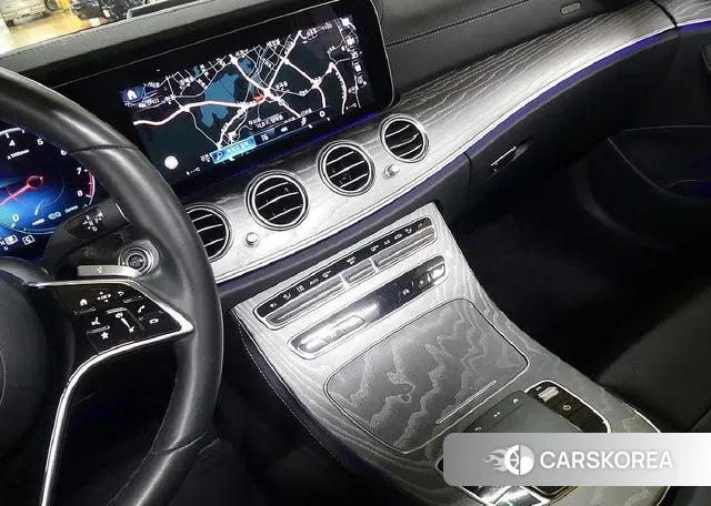 Mercedes-Benz E-Class W213 2022 Серый из Кореи, фото 4